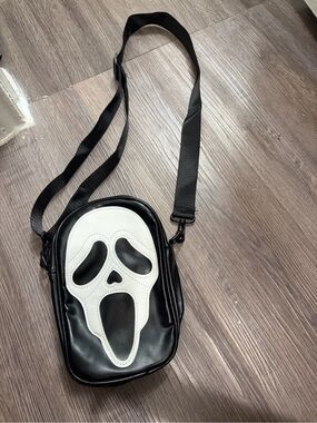 Adjustable Ghostface Crossbody Bag- scream movie